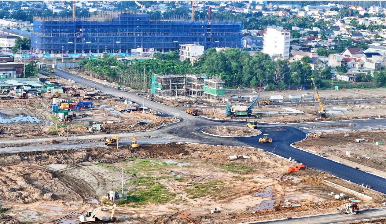 hạ tầng đường sá spring ville