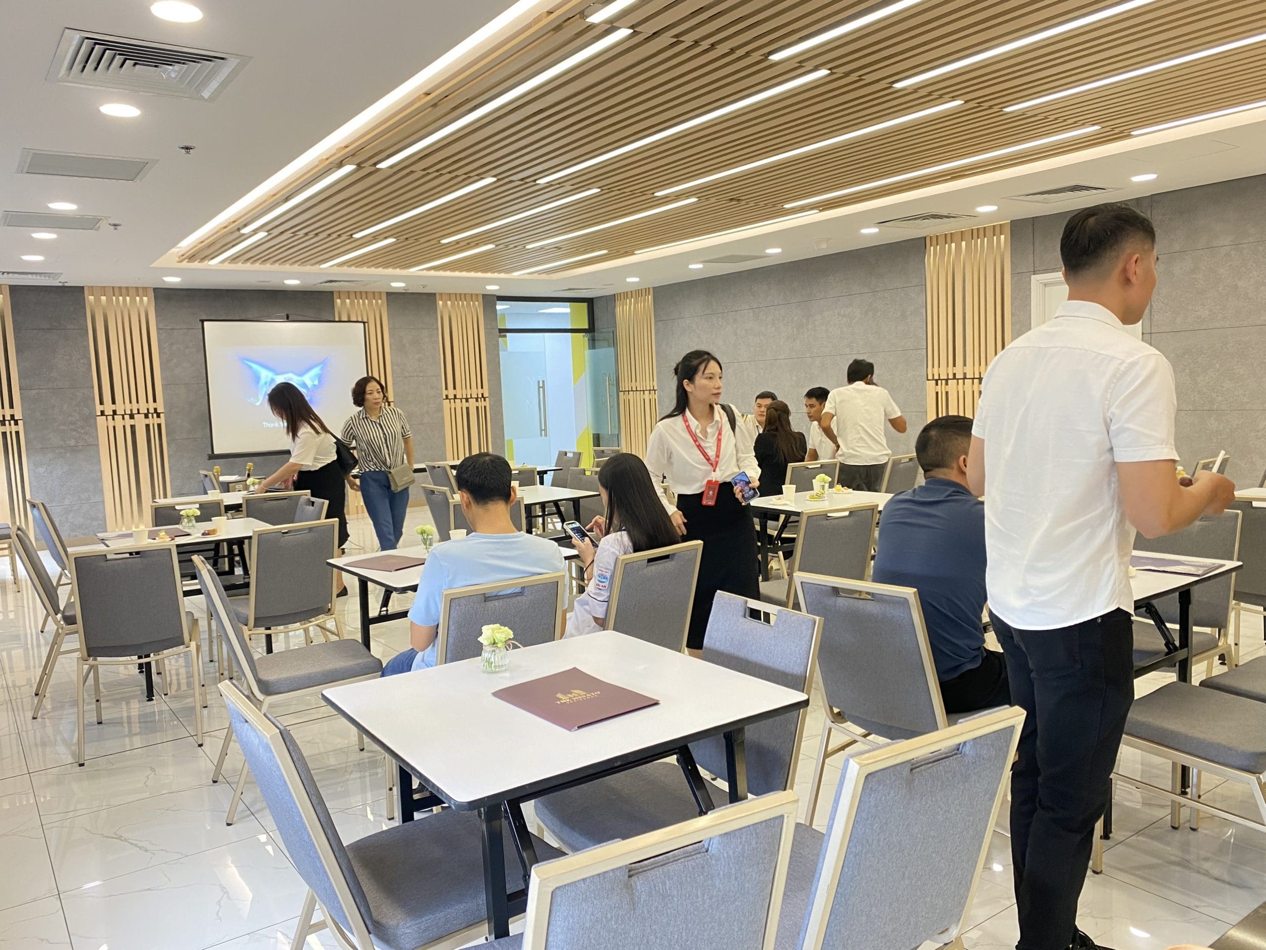 sự kiện cuối tuần spring ville