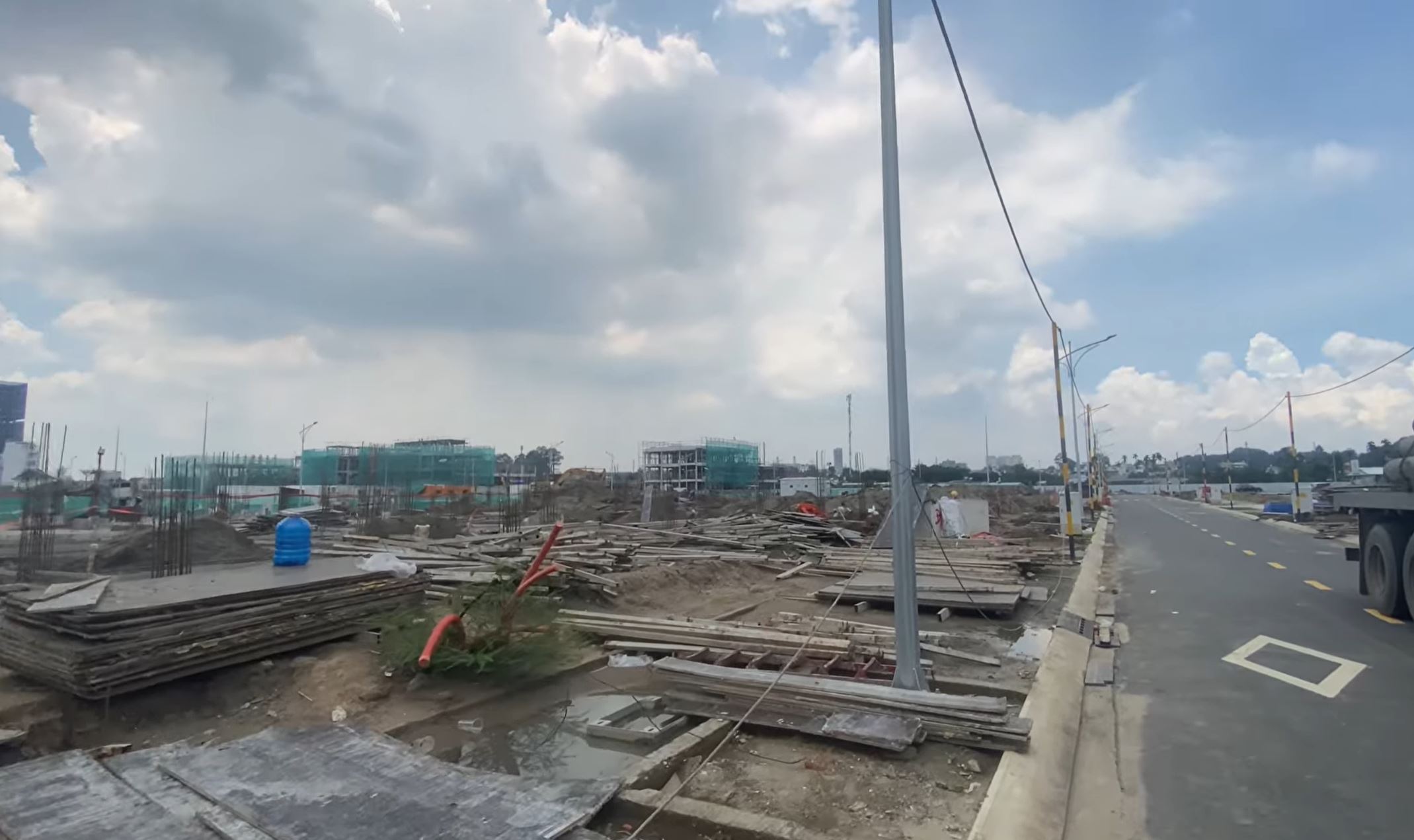 công trường Spring Ville